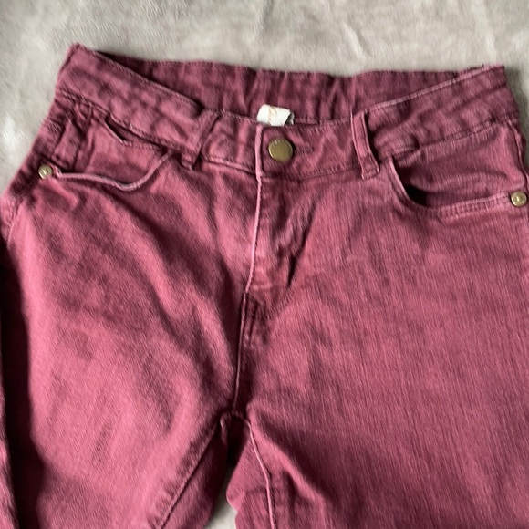 🌸3/$12🌸 maroon jeans - Picture 4 of 8